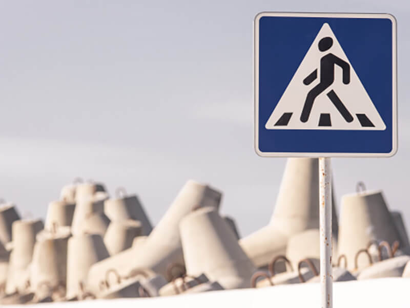 Буйки на пляже